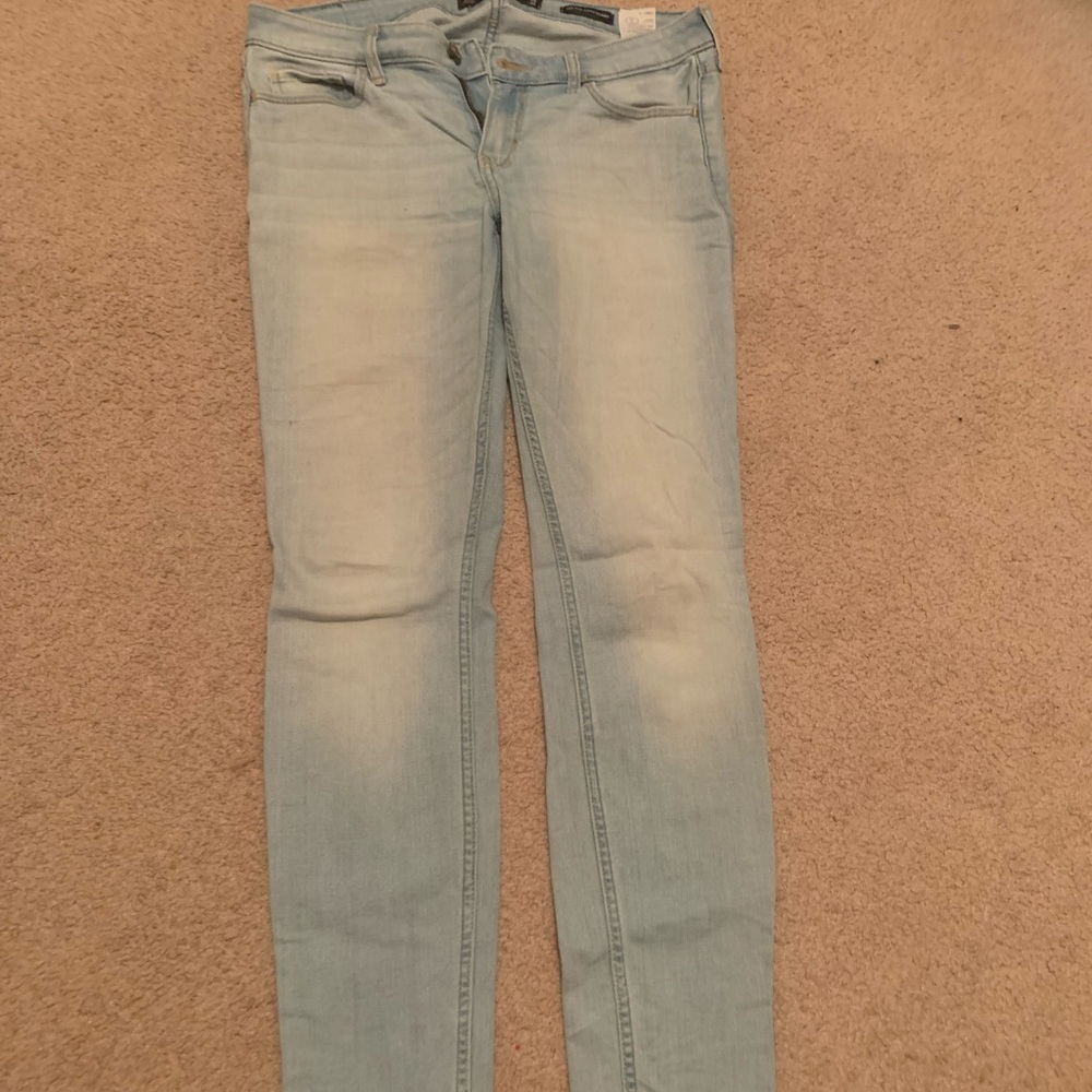 Hollister jeans